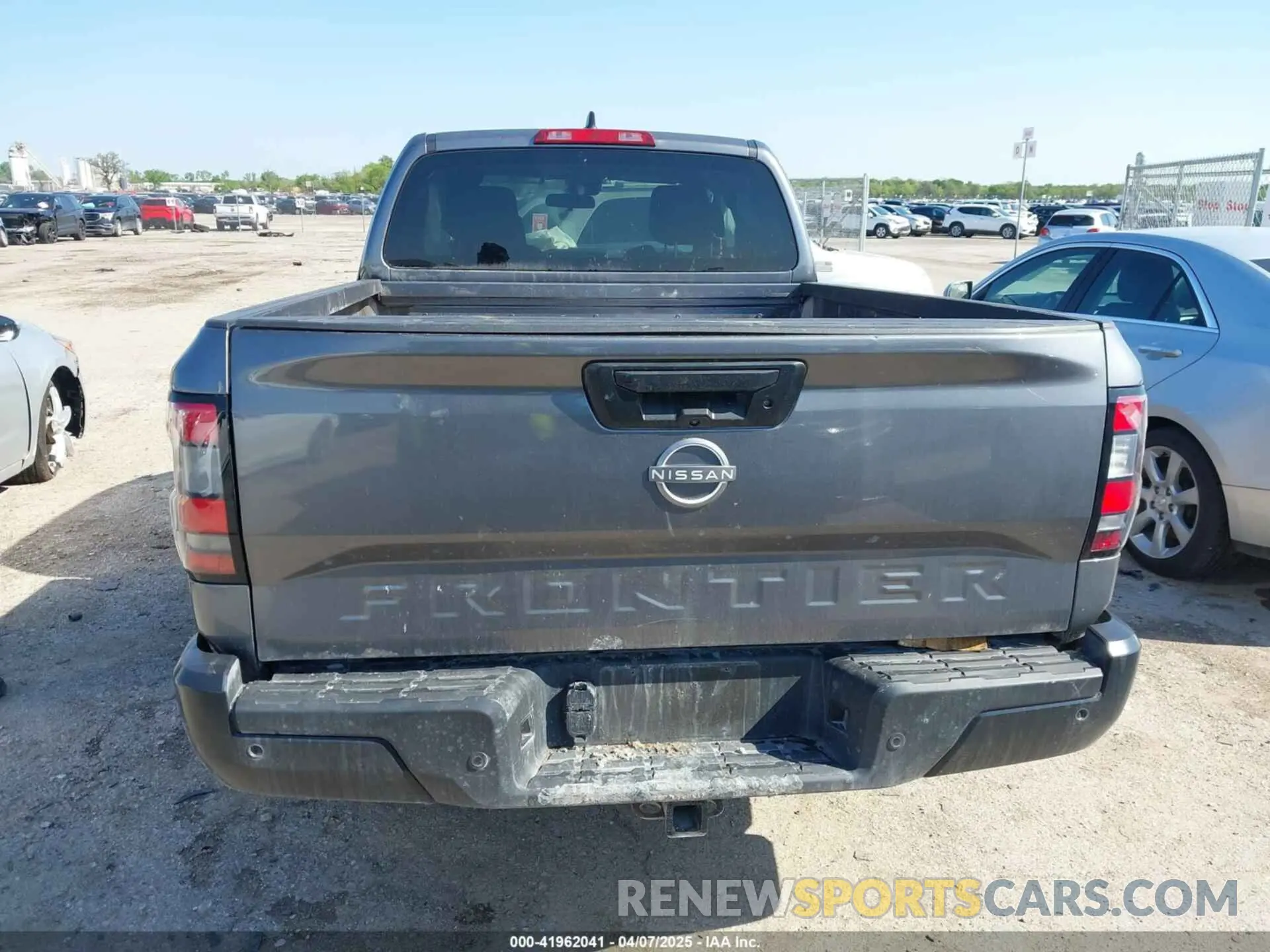 16 fotografías del automóvil dañado 1N6ED1CL8RN629301 NISSAN FRONTIER 2024