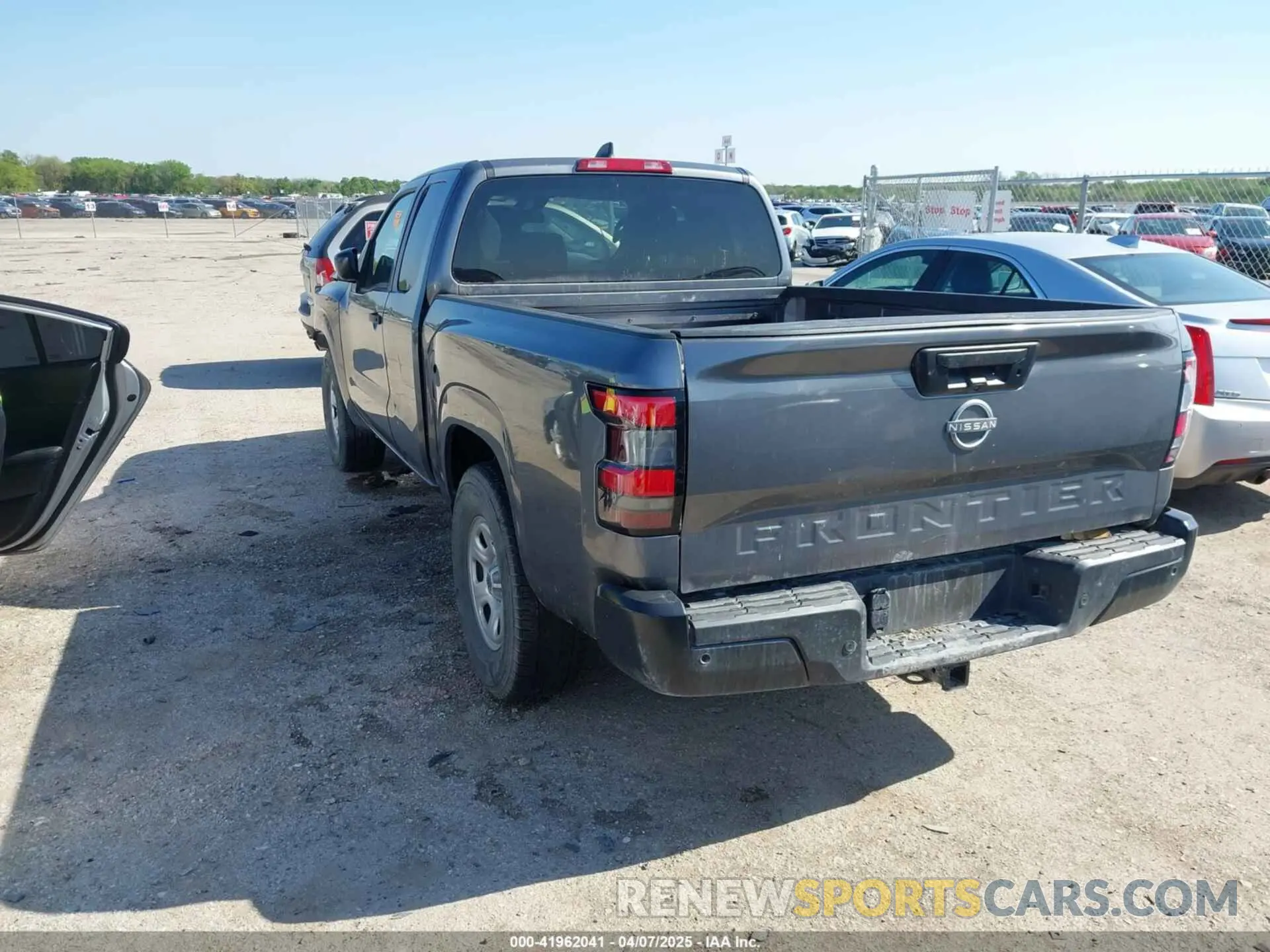 3 fotografías del automóvil dañado 1N6ED1CL8RN629301 NISSAN FRONTIER 2024
