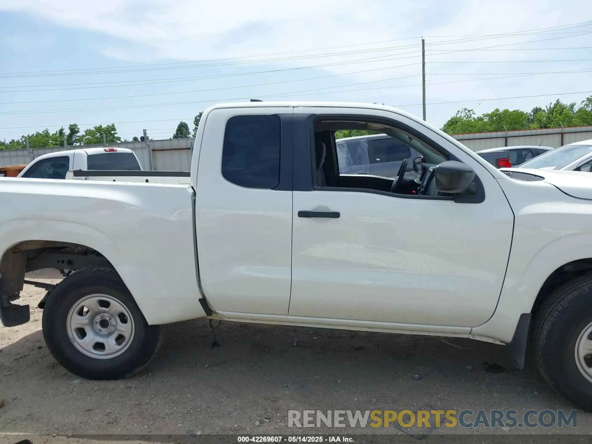 14 fotografías del automóvil dañado 1N6ED1CM0RN673110 NISSAN FRONTIER 2024