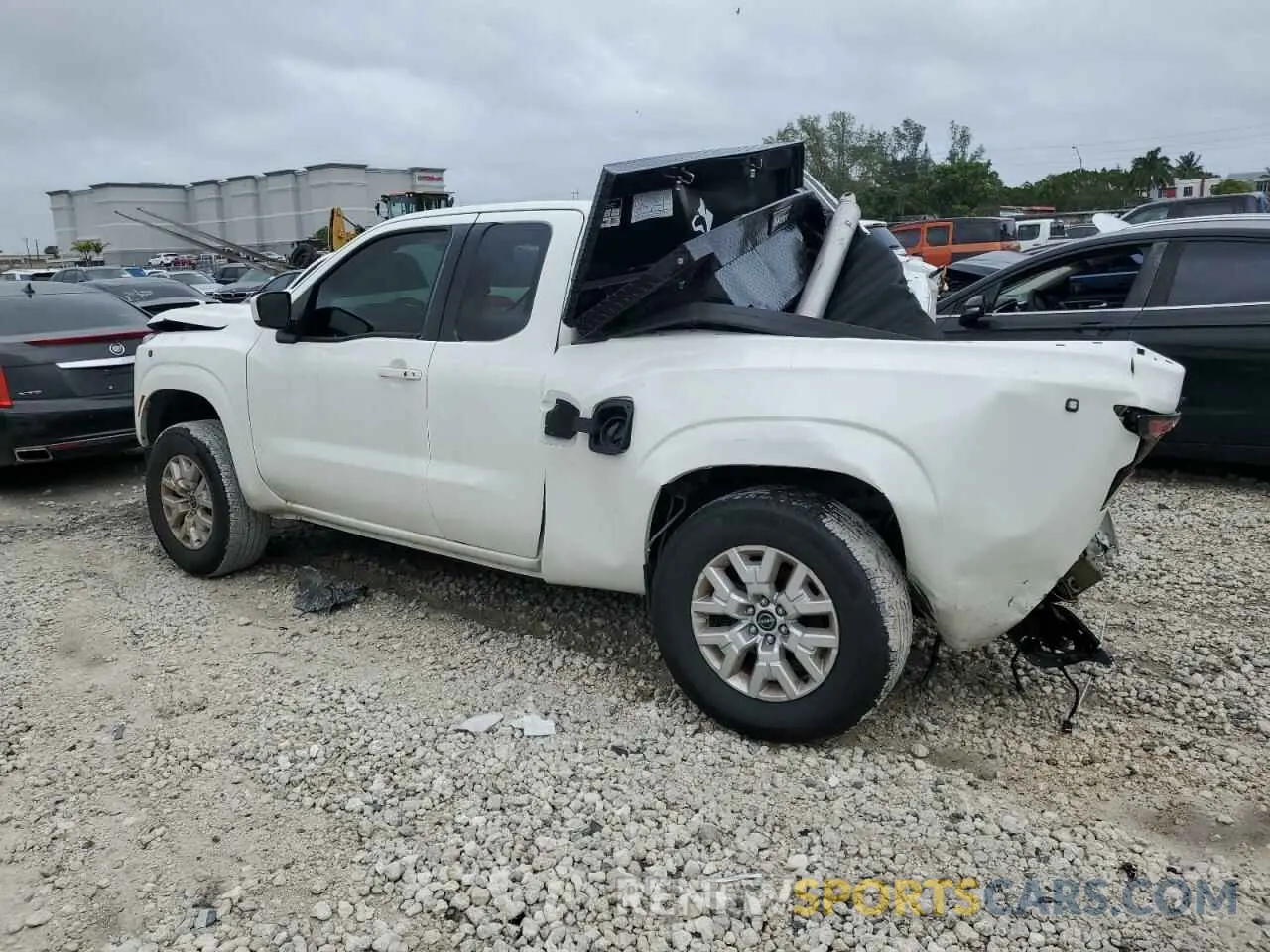 2 fotografías del automóvil dañado 1N6ED1CM4RN630731 NISSAN FRONTIER 2024