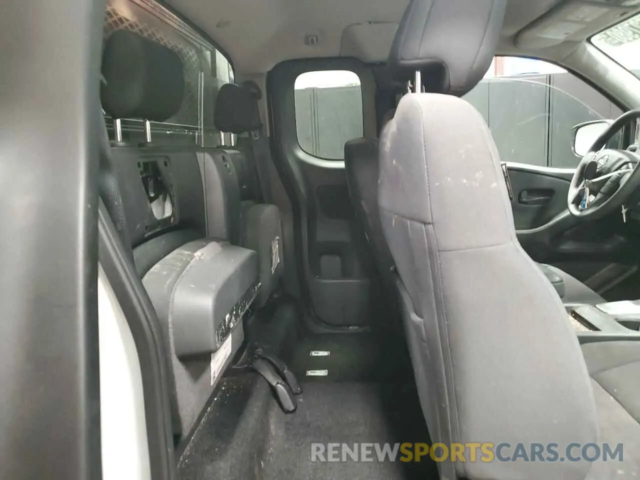 10 fotografías del automóvil dañado 1N6ED1CM7RN612143 NISSAN FRONTIER 2024