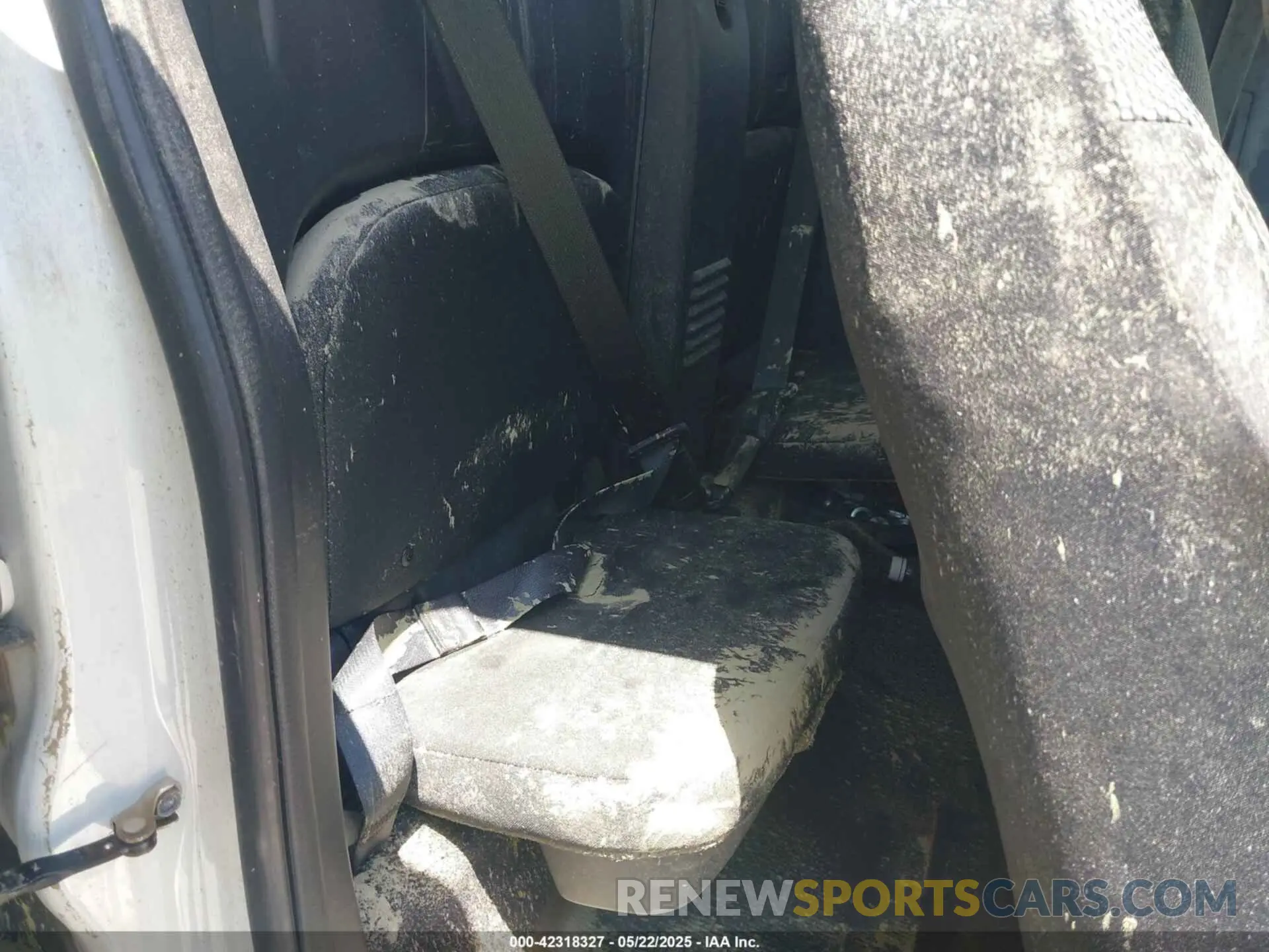 8 fotografías del automóvil dañado 1N6ED1CMXRN655844 NISSAN FRONTIER 2024