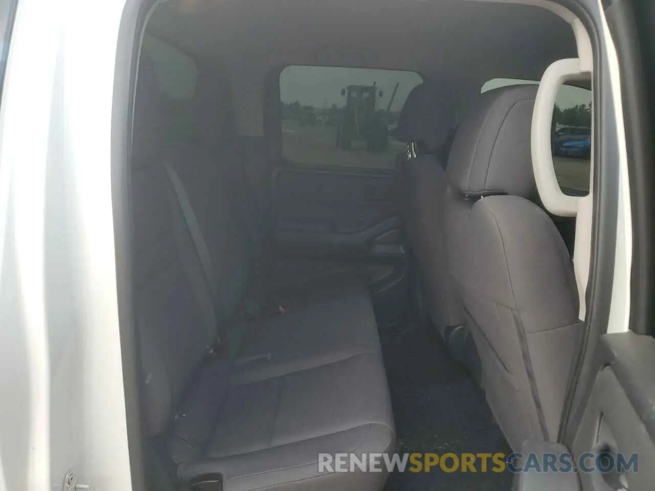 10 fotografías del automóvil dañado 1N6ED1EJ7RN637661 NISSAN FRONTIER 2024