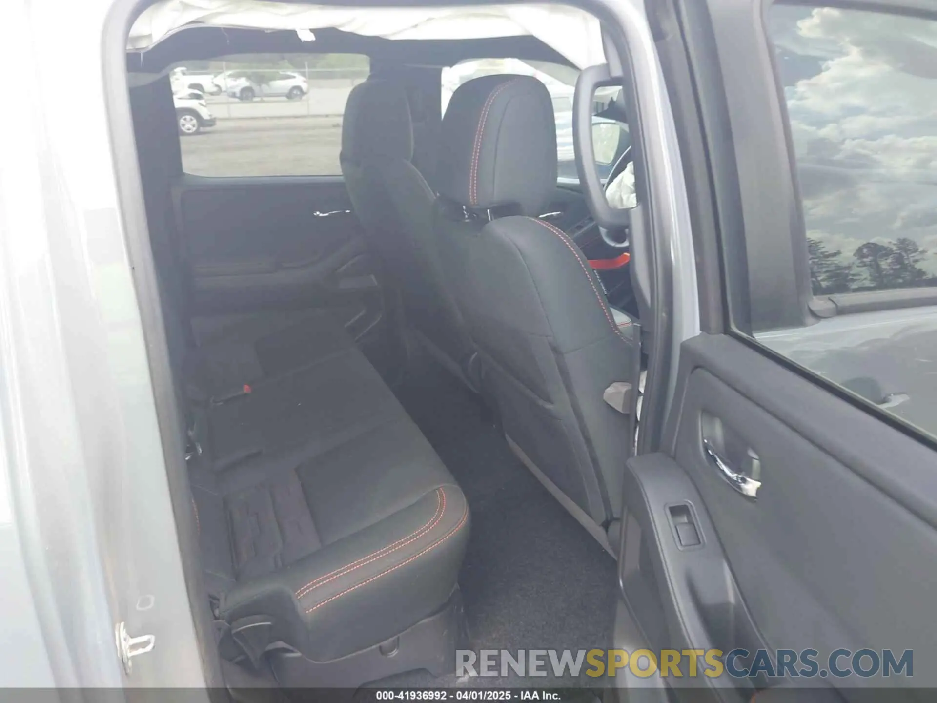 8 fotografías del automóvil dañado 1N6ED1EK0RN626574 NISSAN FRONTIER 2024