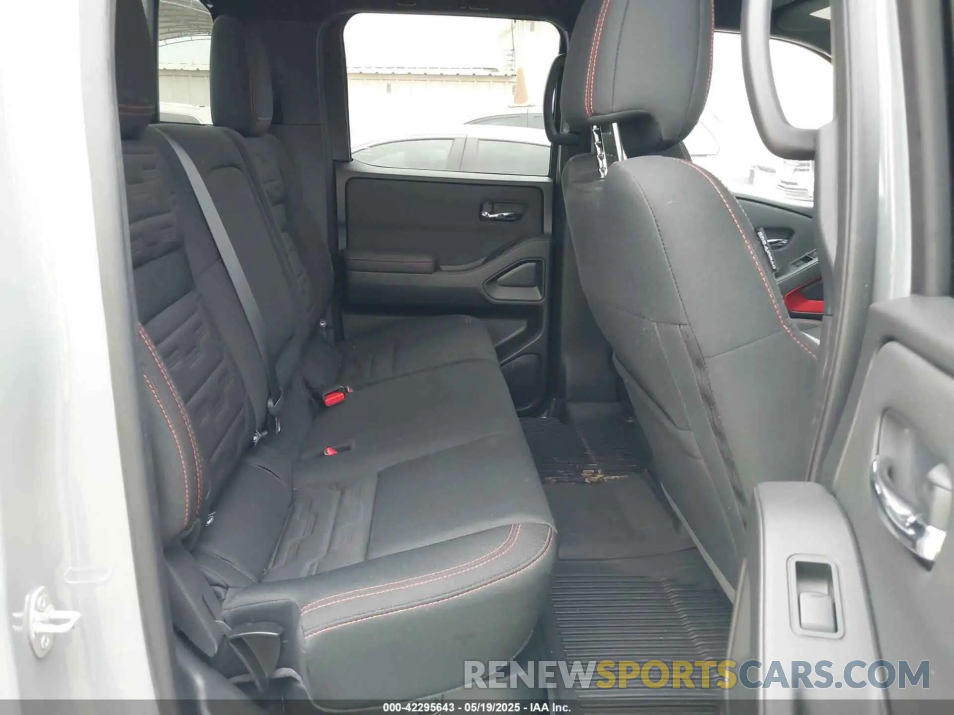 8 fotografías del automóvil dañado 1N6ED1EK2RN630822 NISSAN FRONTIER 2024