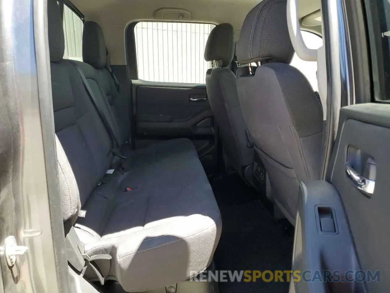 10 fotografías del automóvil dañado 1N6ED1FK7RN602528 NISSAN FRONTIER 2024