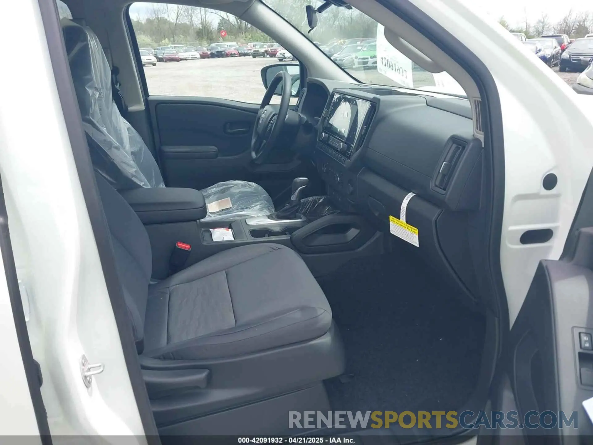 5 fotografías del automóvil dañado 1N6ED1EJ5SN629466 NISSAN FRONTIER 2025