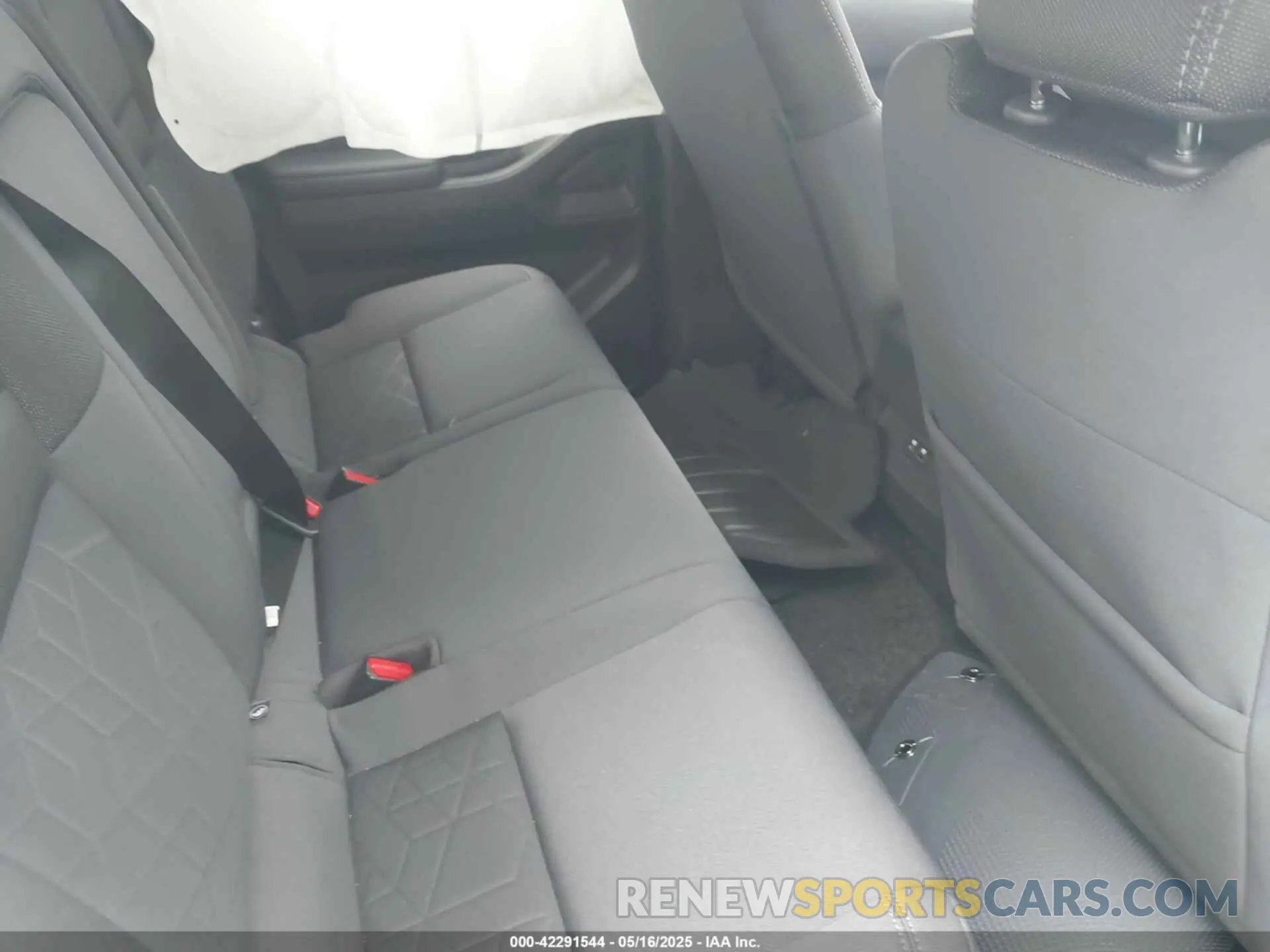 8 fotografías del automóvil dañado 1N6ED1EJ9SN607017 NISSAN FRONTIER 2025