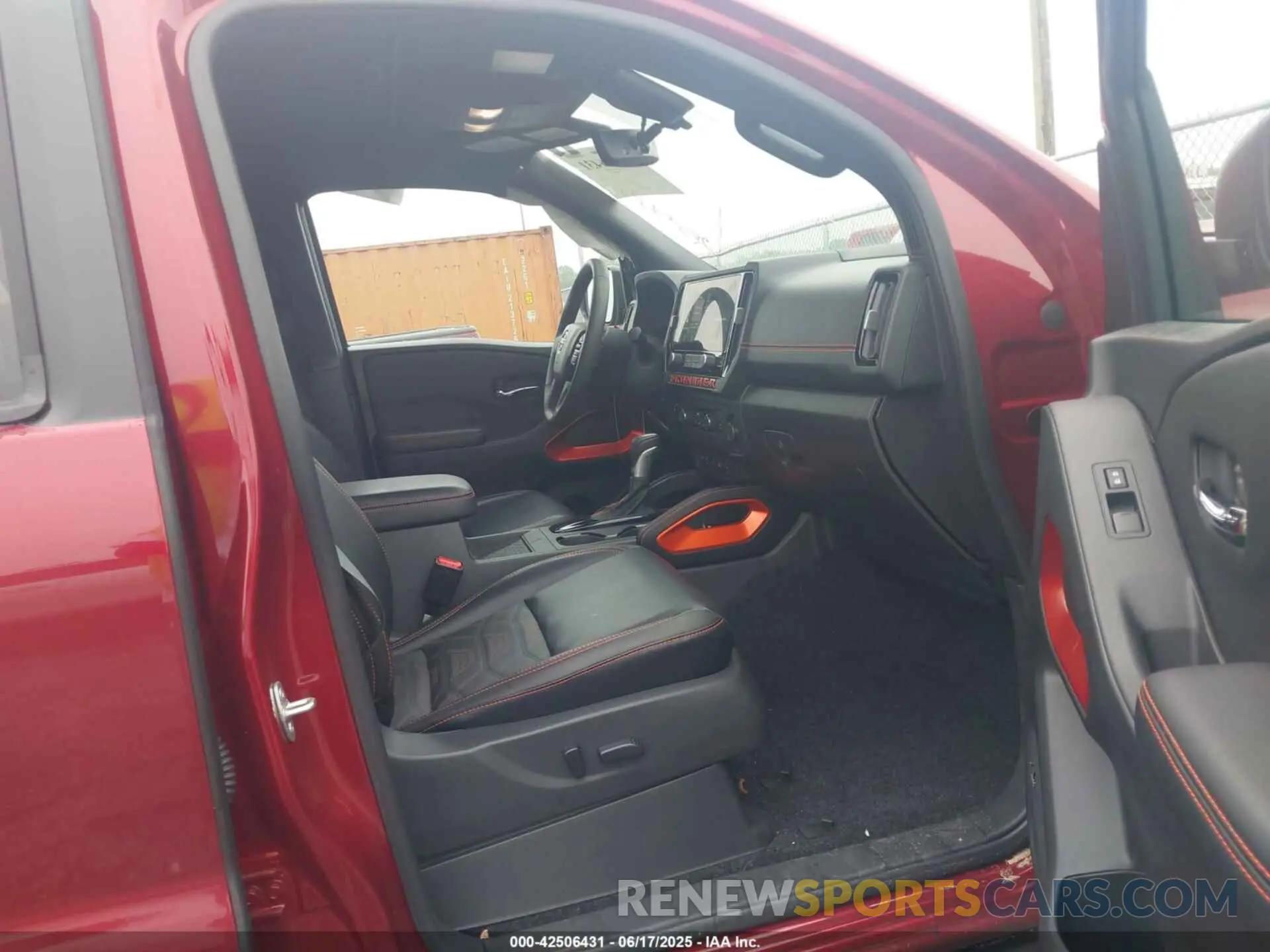 5 fotografías del automóvil dañado 1N6ED1EK1SN621678 NISSAN FRONTIER 2025