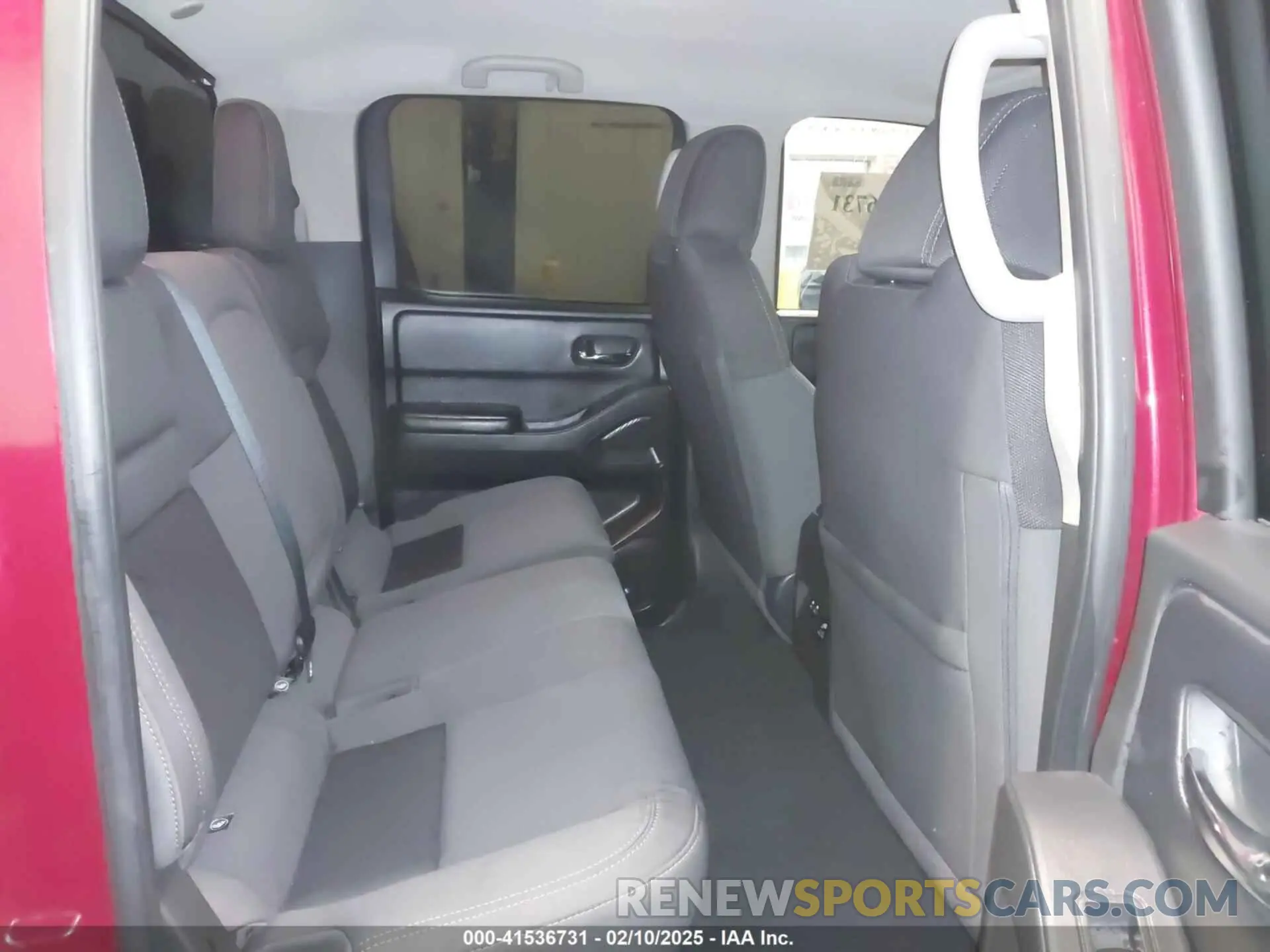 8 fotografías del automóvil dañado 1N6ED1EK2SN608647 NISSAN FRONTIER 2025