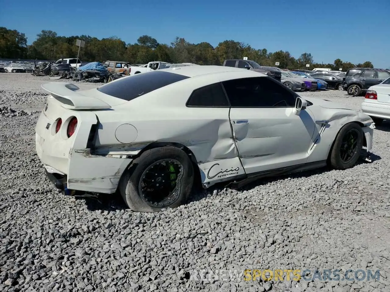 3 fotografías del automóvil dañado JN1AR5BF1MM160060 NISSAN GTR 2021