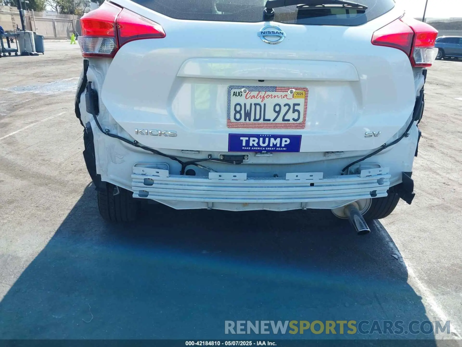 19 fotografías del automóvil dañado 3N1CP5CU0KL506943 NISSAN KICKS 2019