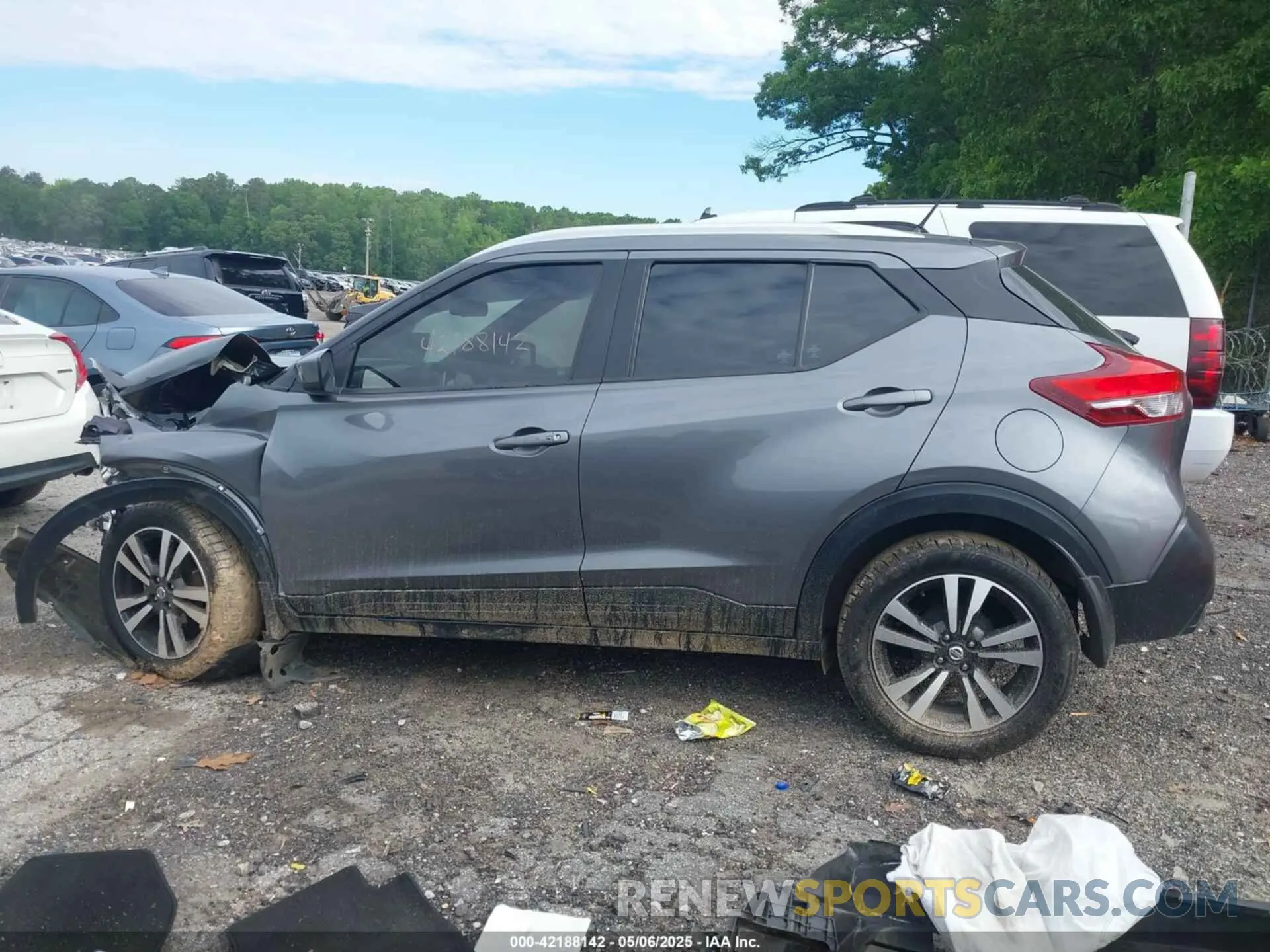 13 fotografías del automóvil dañado 3N1CP5CU0KL536928 NISSAN KICKS 2019