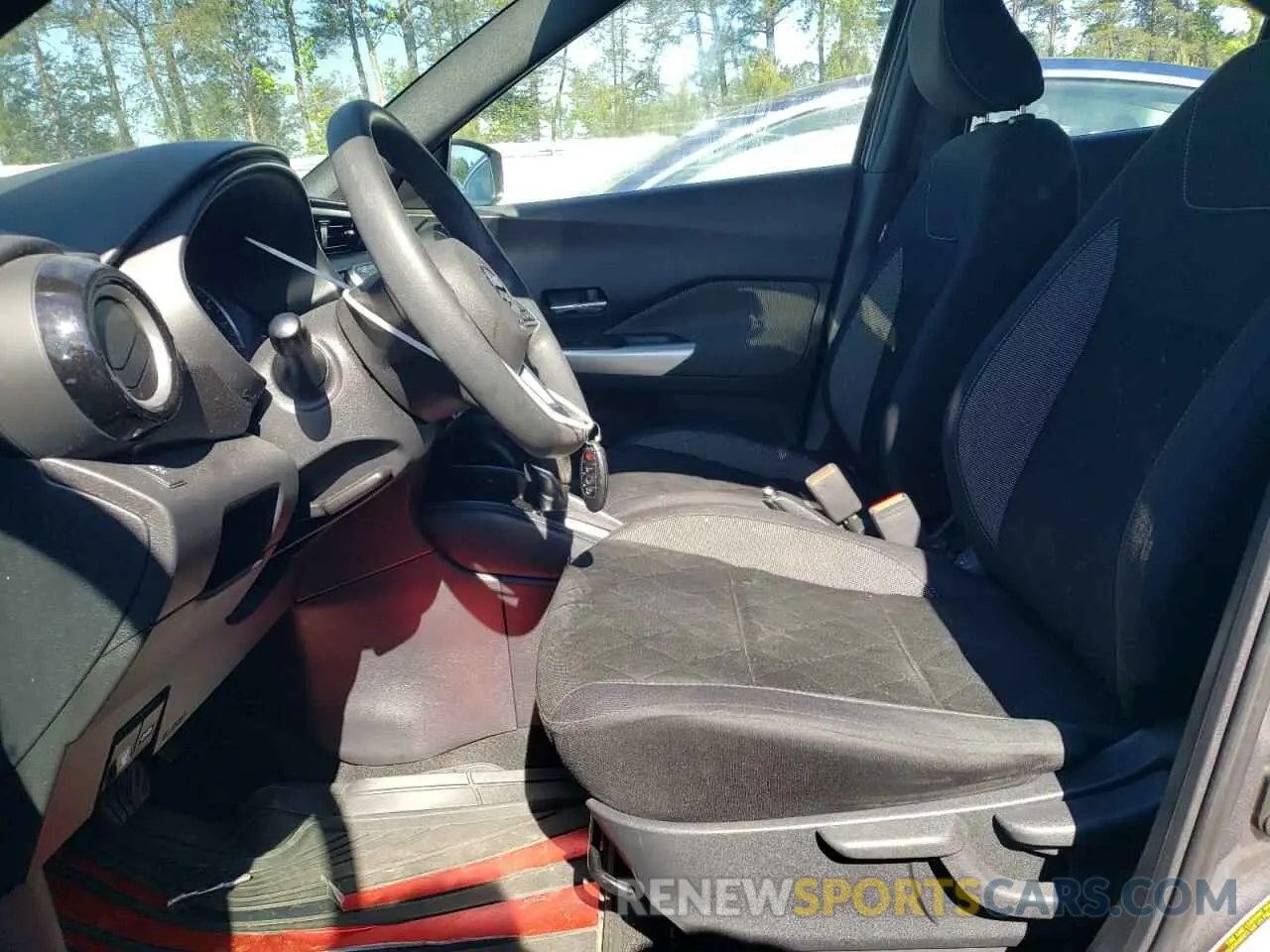 7 fotografías del automóvil dañado 3N1CP5CU1KL492776 NISSAN KICKS 2019
