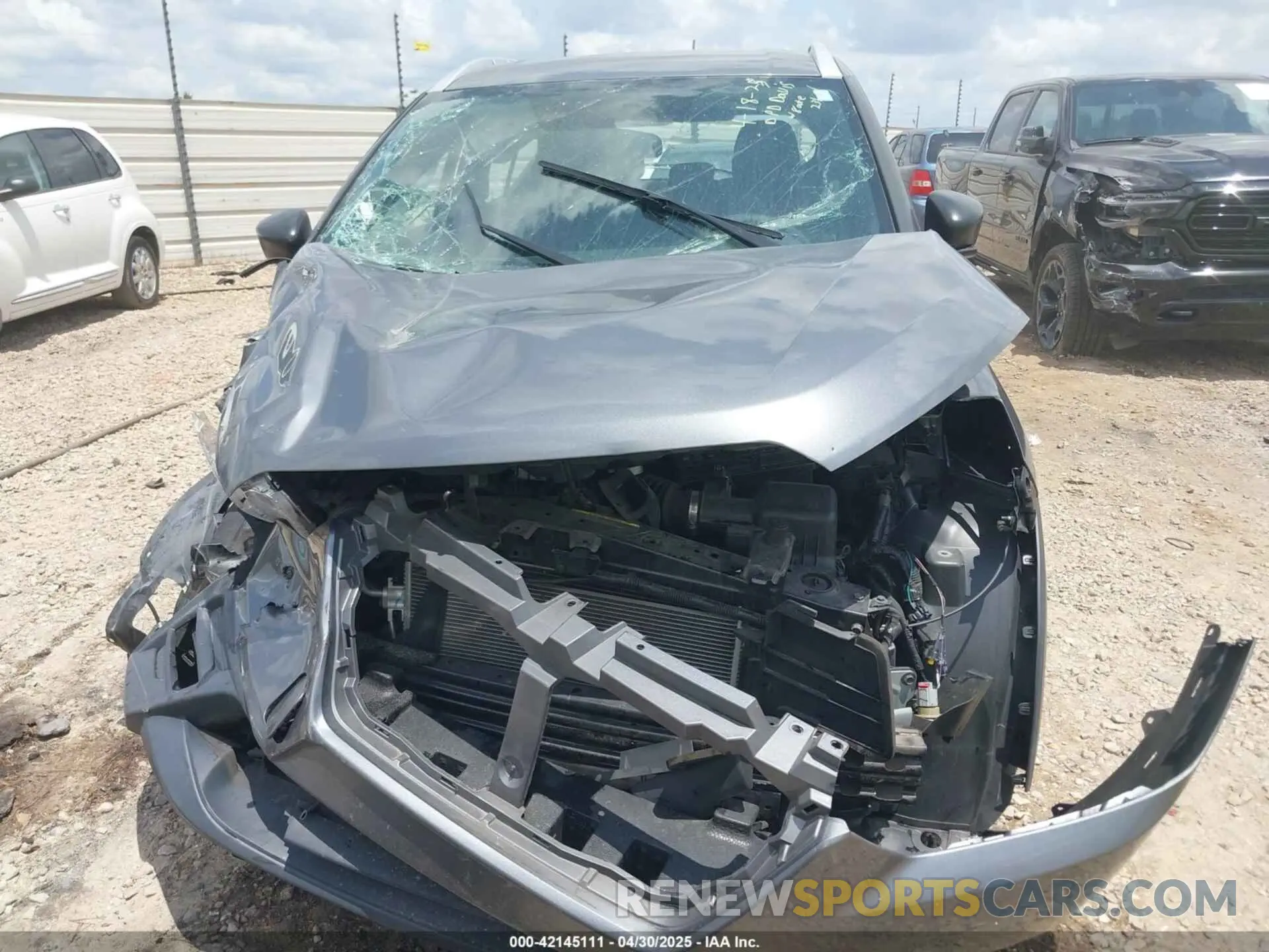6 fotografías del automóvil dañado 3N1CP5CU1KL499629 NISSAN KICKS 2019
