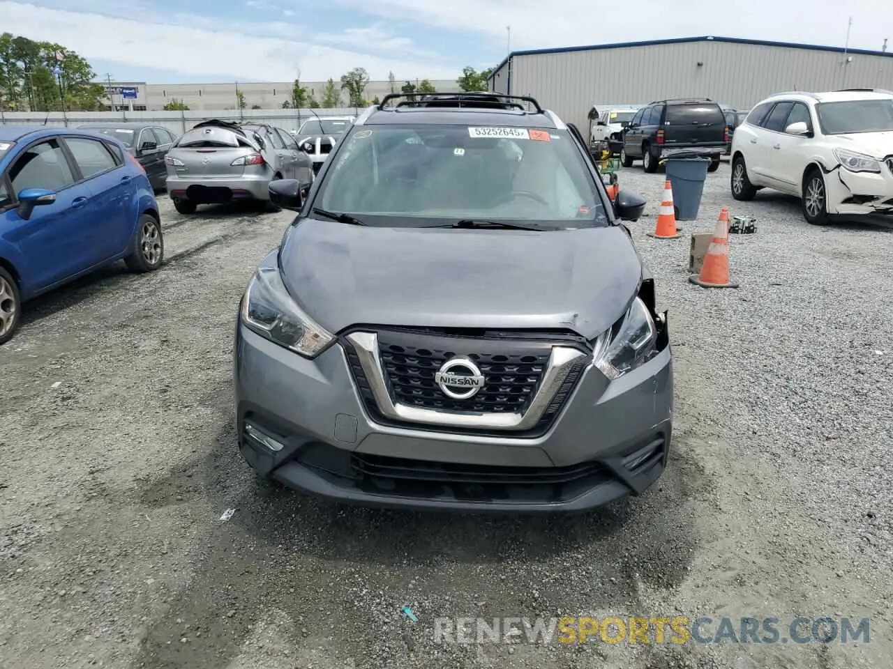 5 fotografías del automóvil dañado 3N1CP5CU1KL526957 NISSAN KICKS 2019
