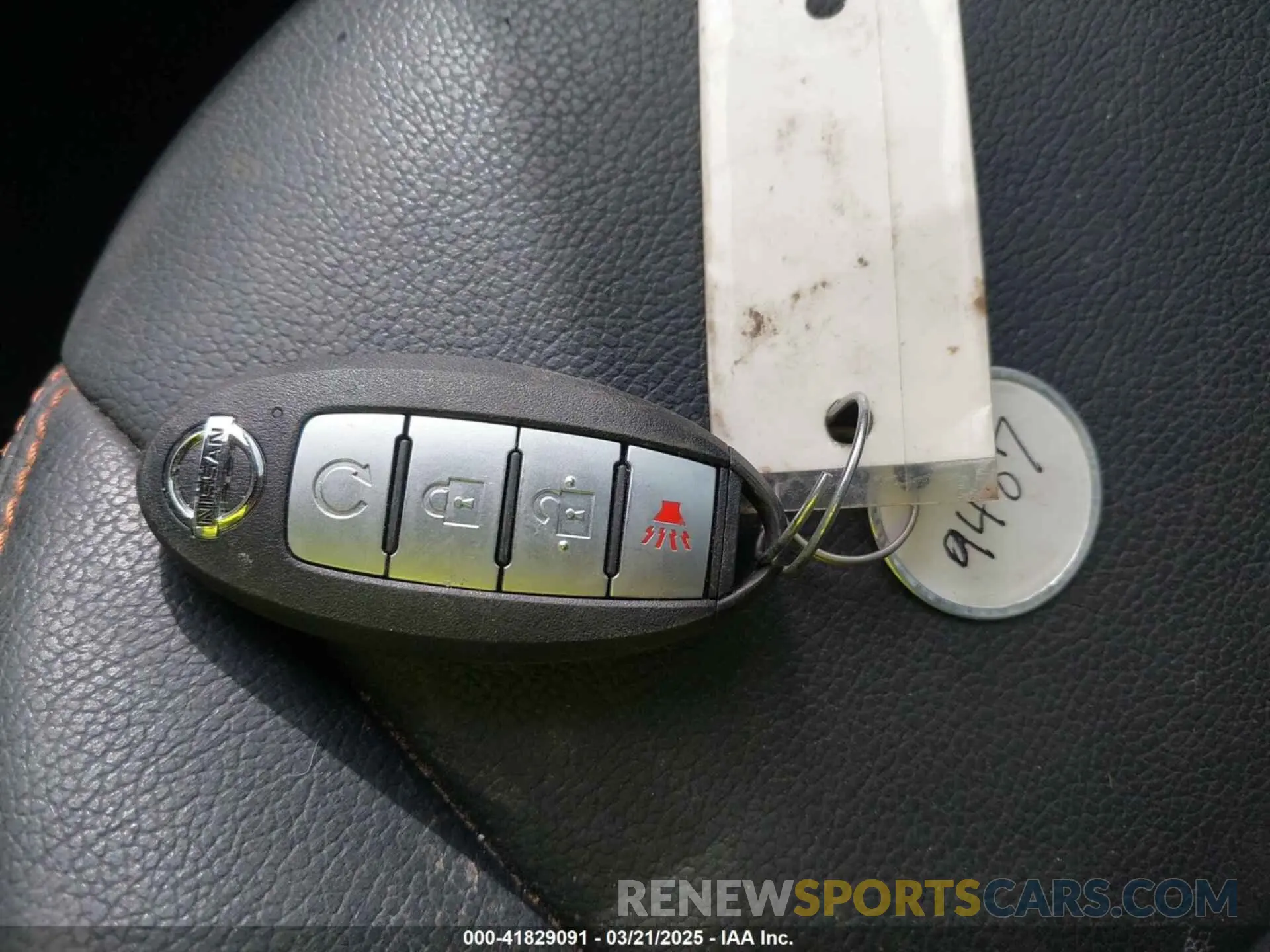 11 fotografías del automóvil dañado 3N1CP5CU1KL556105 NISSAN KICKS 2019