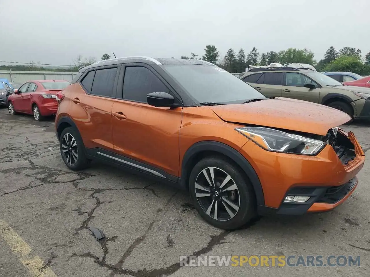 4 fotografías del automóvil dañado 3N1CP5CU2KL491930 NISSAN KICKS 2019