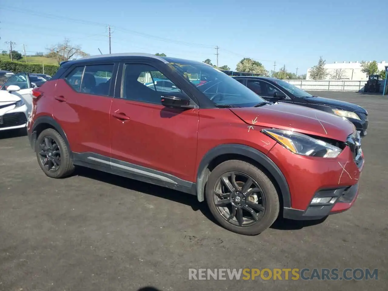 4 fotografías del automóvil dañado 3N1CP5CU2KL502036 NISSAN KICKS 2019