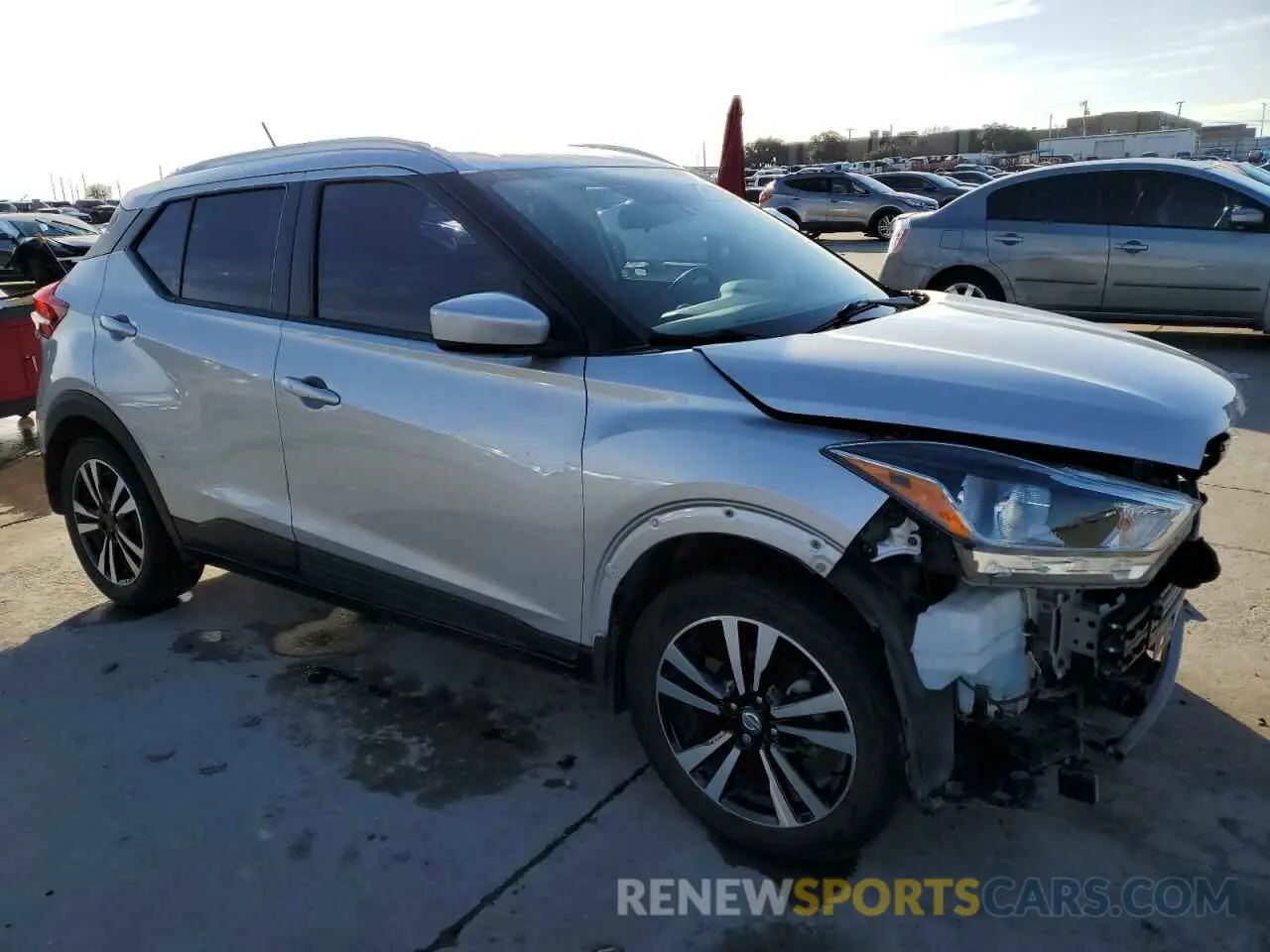 4 fotografías del automóvil dañado 3N1CP5CU2KL509424 NISSAN KICKS 2019