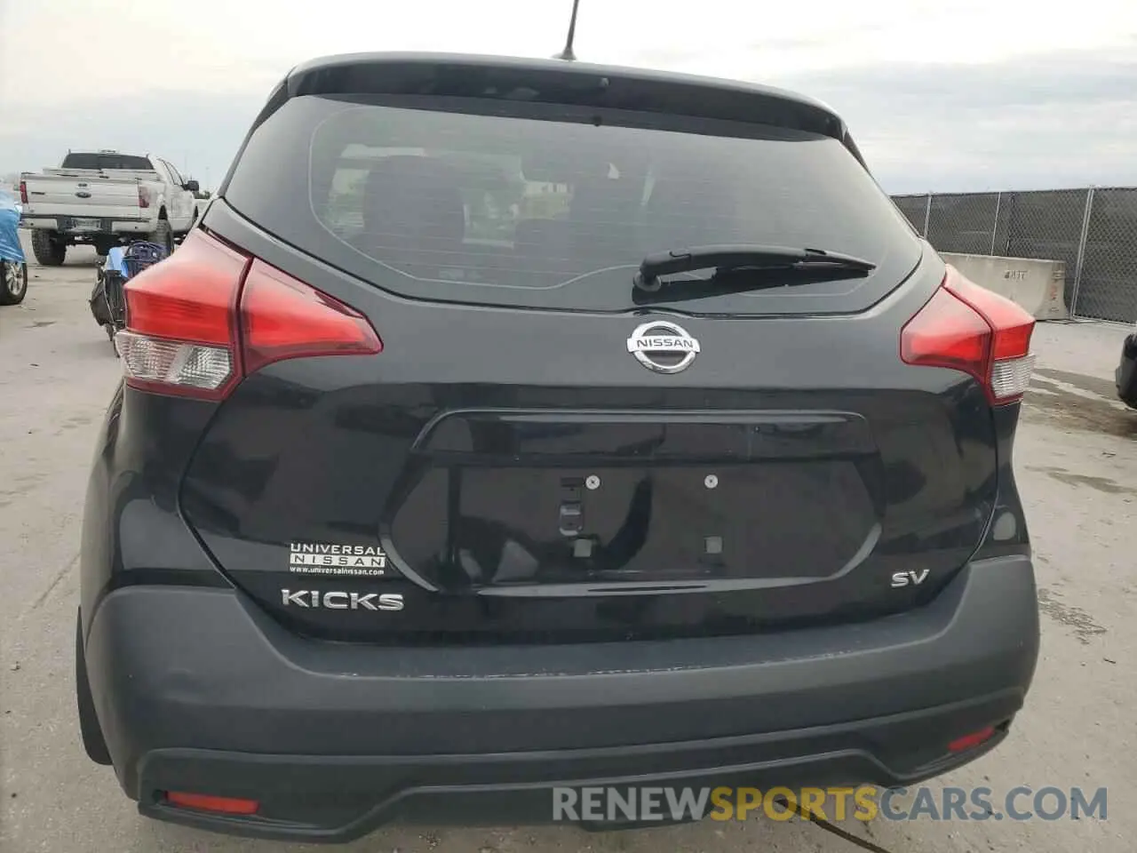 6 fotografías del automóvil dañado 3N1CP5CU2KL517474 NISSAN KICKS 2019