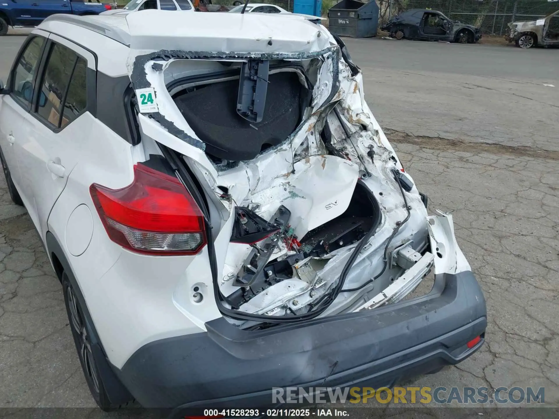 6 fotografías del automóvil dañado 3N1CP5CU2KL559112 NISSAN KICKS 2019