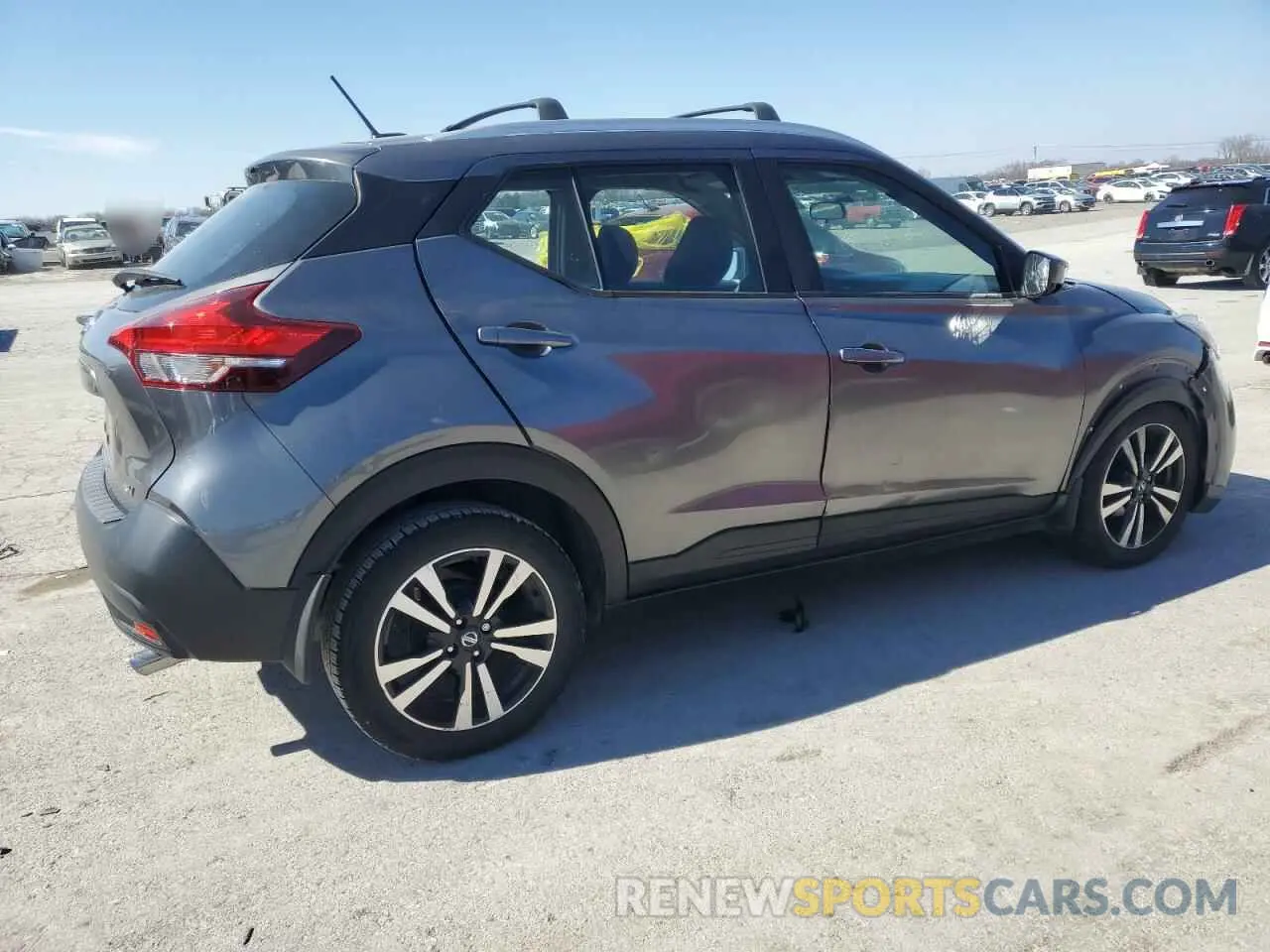 3 fotografías del automóvil dañado 3N1CP5CU3KL496201 NISSAN KICKS 2019
