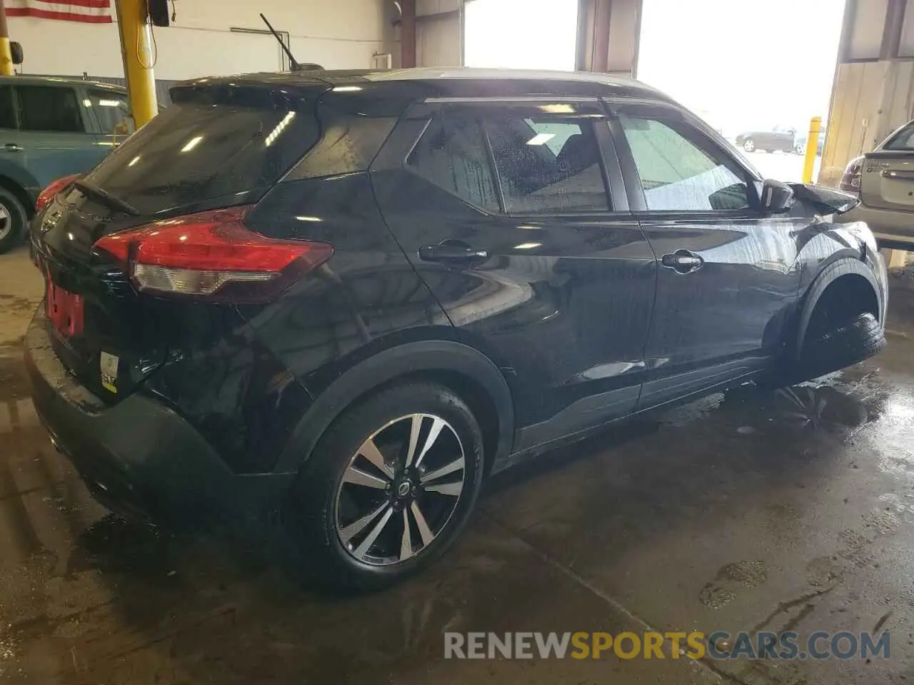 3 fotografías del automóvil dañado 3N1CP5CU3KL534123 NISSAN KICKS 2019