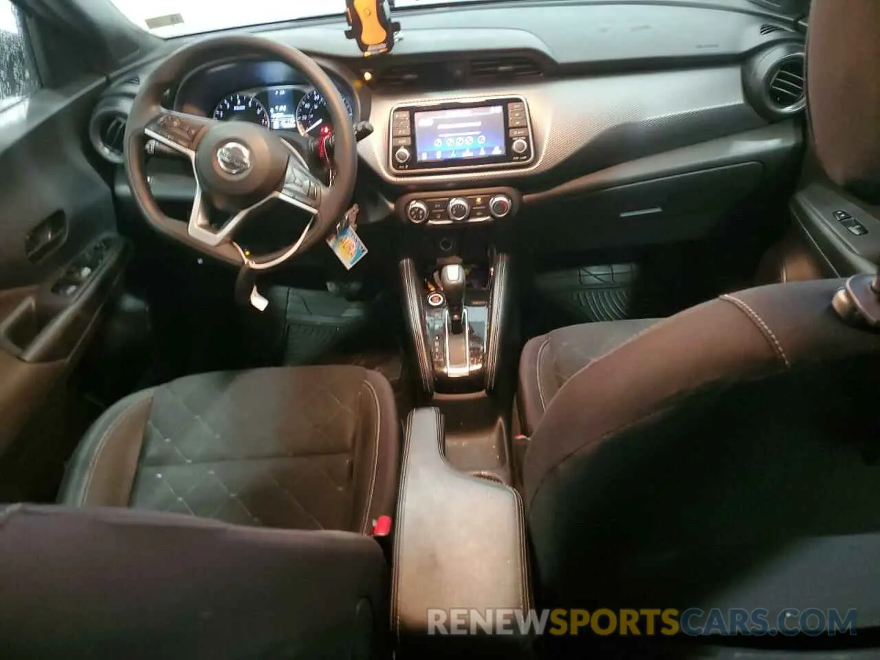 8 fotografías del automóvil dañado 3N1CP5CU3KL542819 NISSAN KICKS 2019