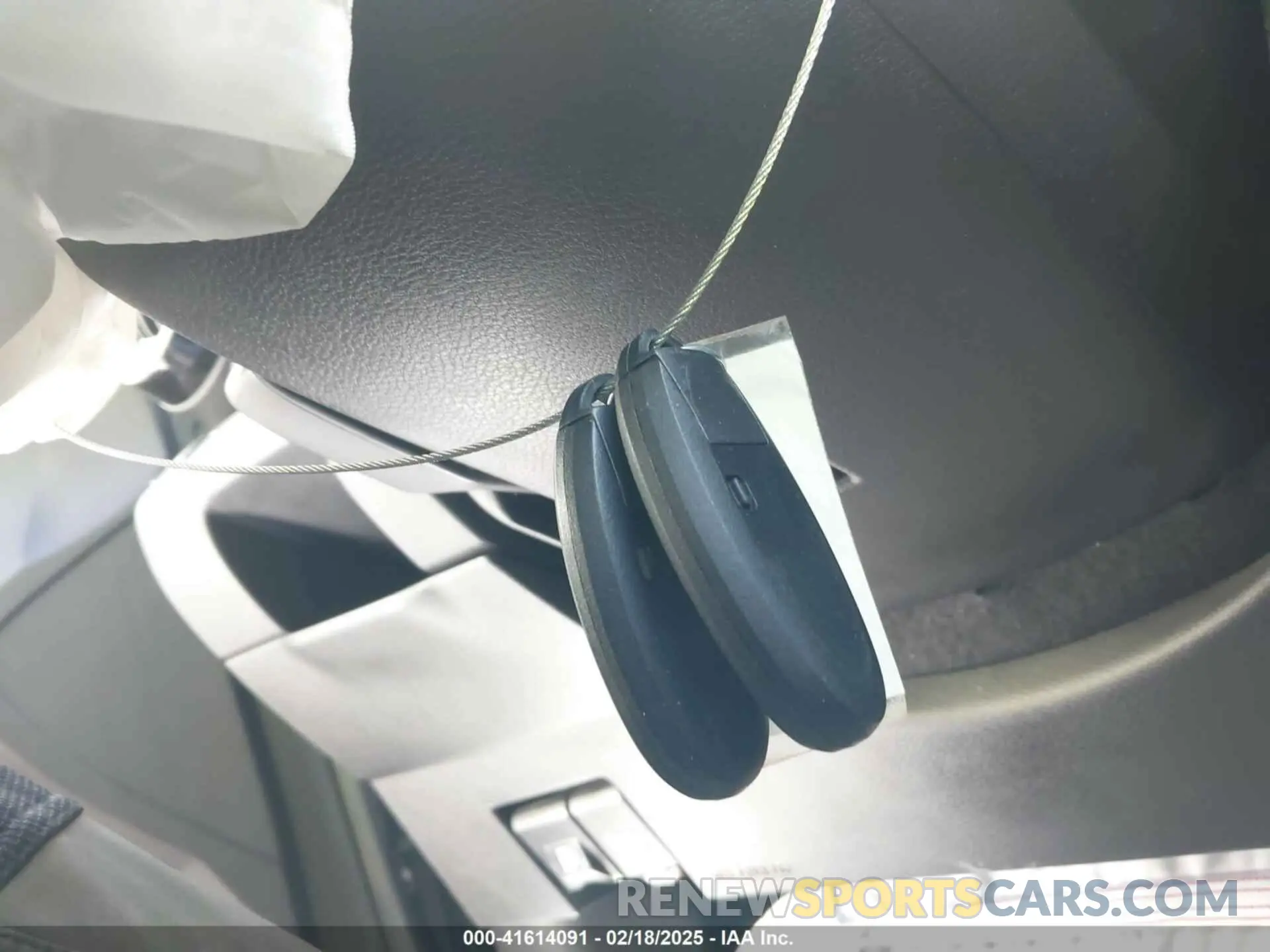 11 fotografías del automóvil dañado 3N1CP5CU3KL544005 NISSAN KICKS 2019