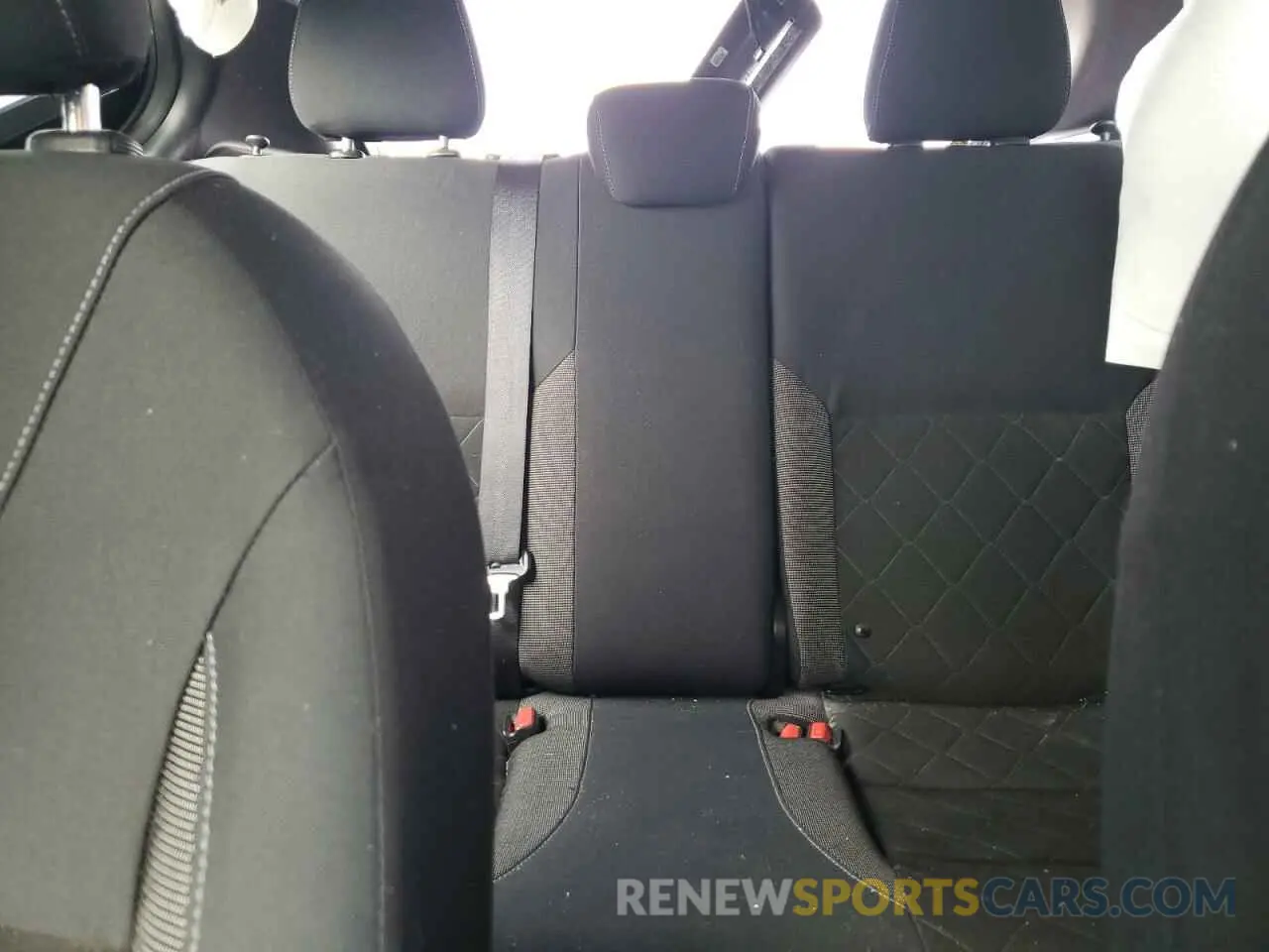 10 fotografías del automóvil dañado 3N1CP5CU3KL564531 NISSAN KICKS 2019