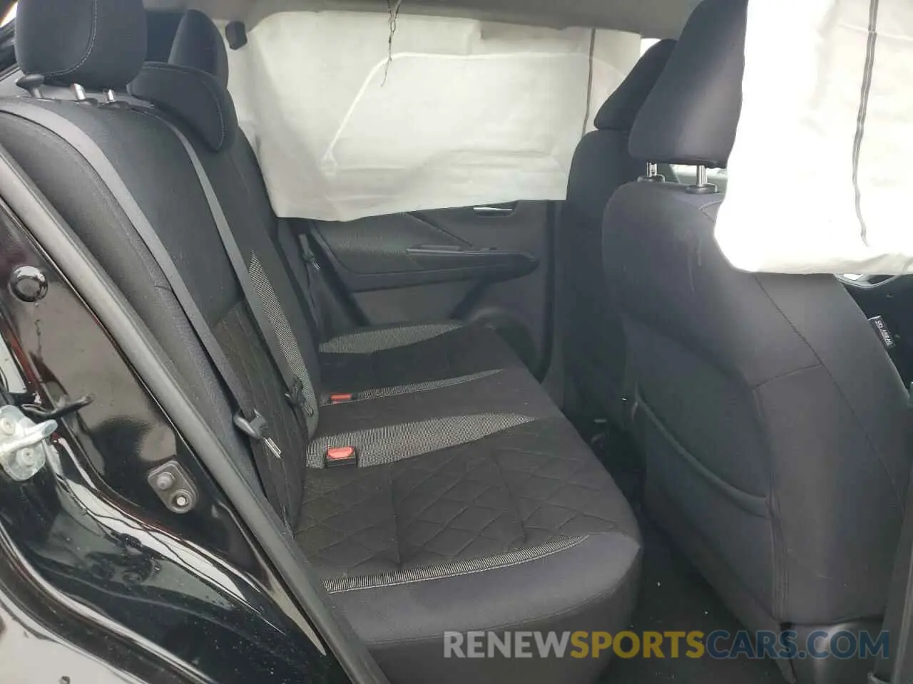 11 fotografías del automóvil dañado 3N1CP5CU3KL564531 NISSAN KICKS 2019