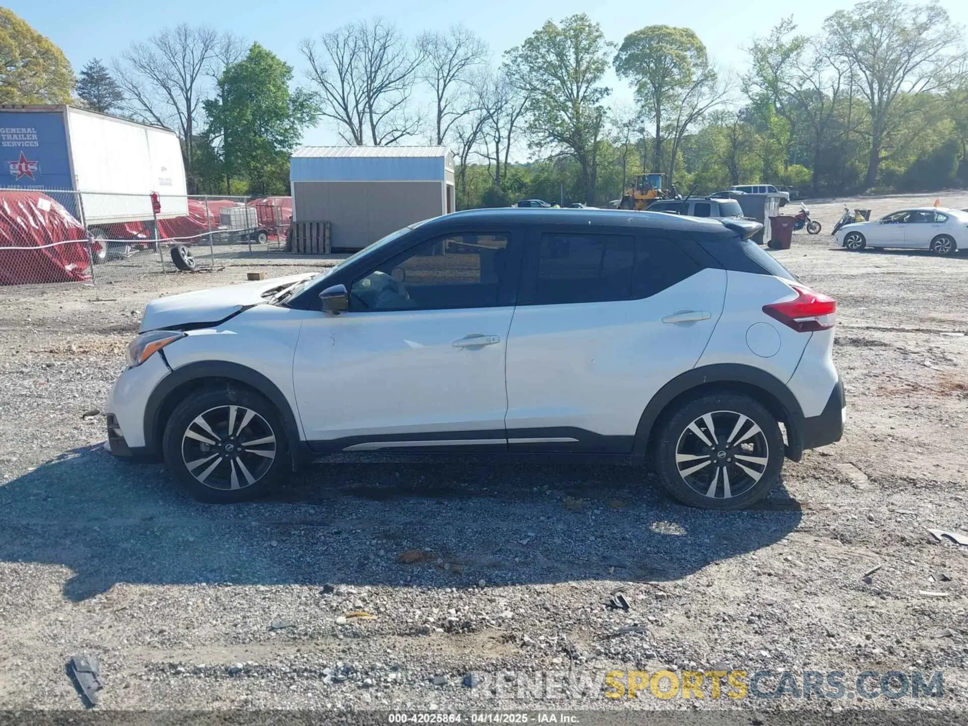 15 fotografías del automóvil dañado 3N1CP5CU4KL501860 NISSAN KICKS 2019
