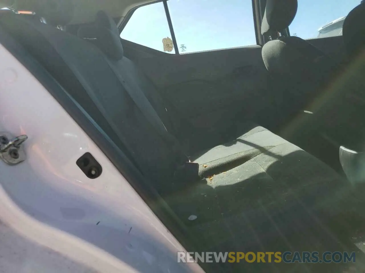 11 fotografías del automóvil dañado 3N1CP5CU4KL518254 NISSAN KICKS 2019