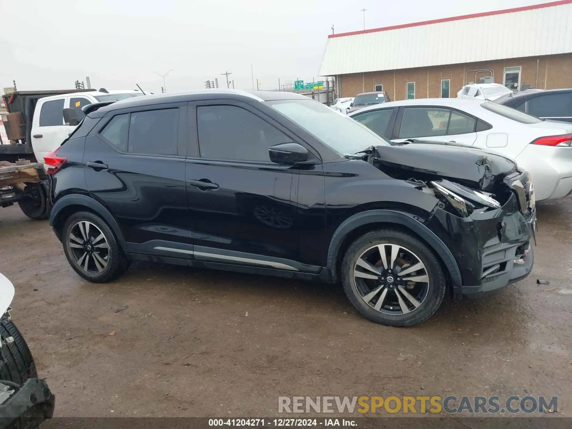 13 fotografías del automóvil dañado 3N1CP5CU4KL550153 NISSAN KICKS 2019