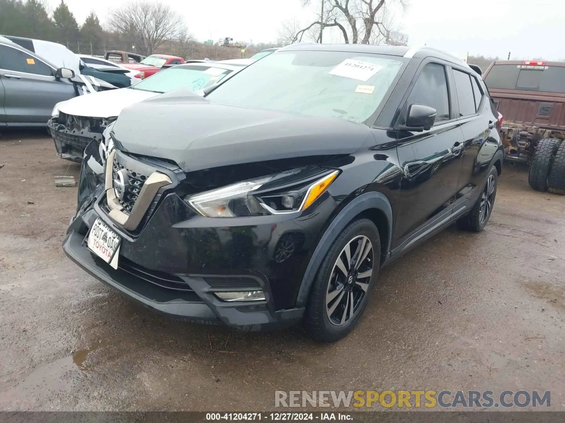 2 fotografías del automóvil dañado 3N1CP5CU4KL550153 NISSAN KICKS 2019