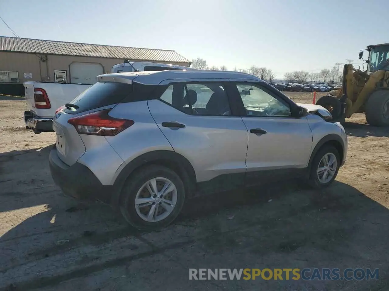 3 fotografías del automóvil dañado 3N1CP5CU4KL566255 NISSAN KICKS 2019