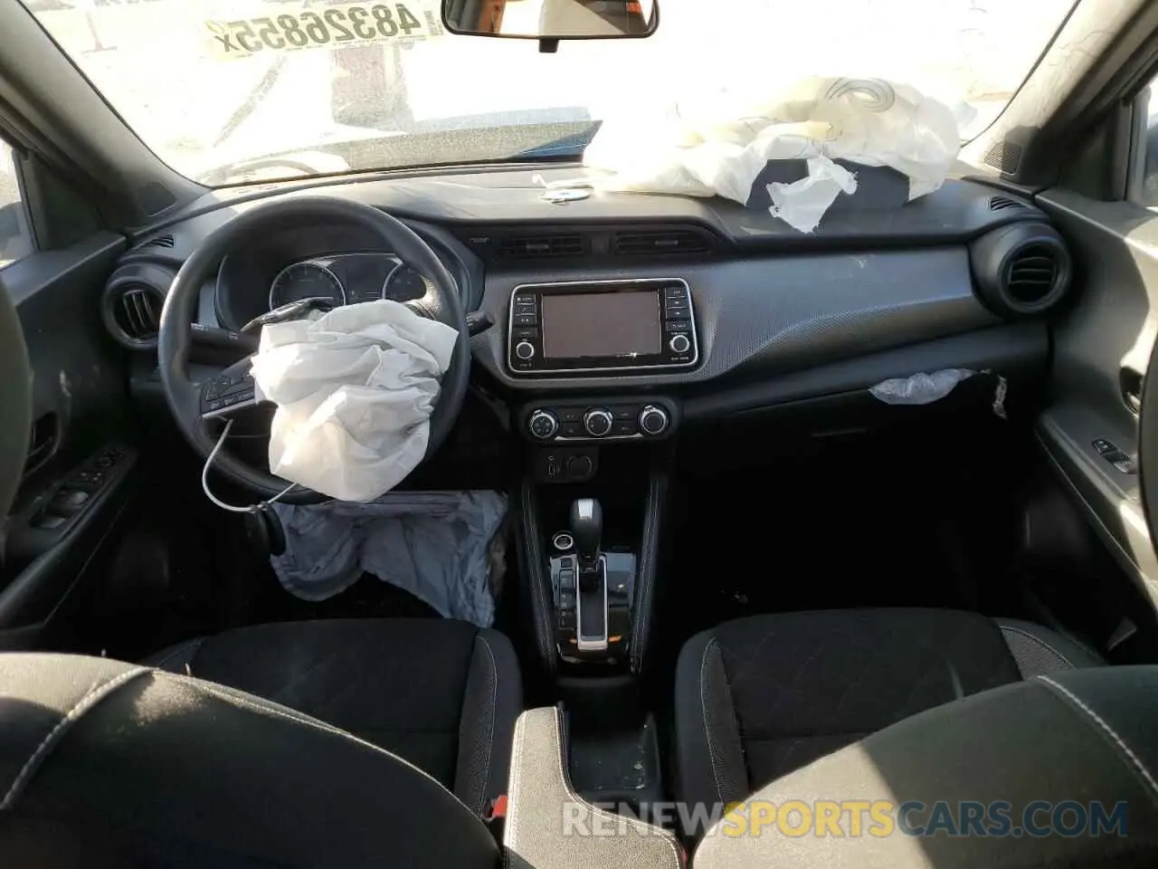 8 fotografías del automóvil dañado 3N1CP5CU4KL566255 NISSAN KICKS 2019