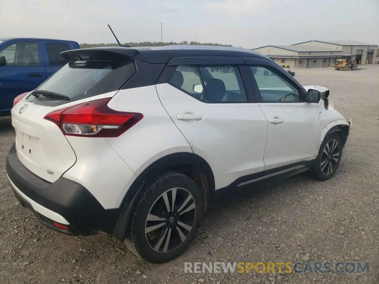 3 fotografías del automóvil dañado 3N1CP5CU5KL483319 NISSAN KICKS 2019