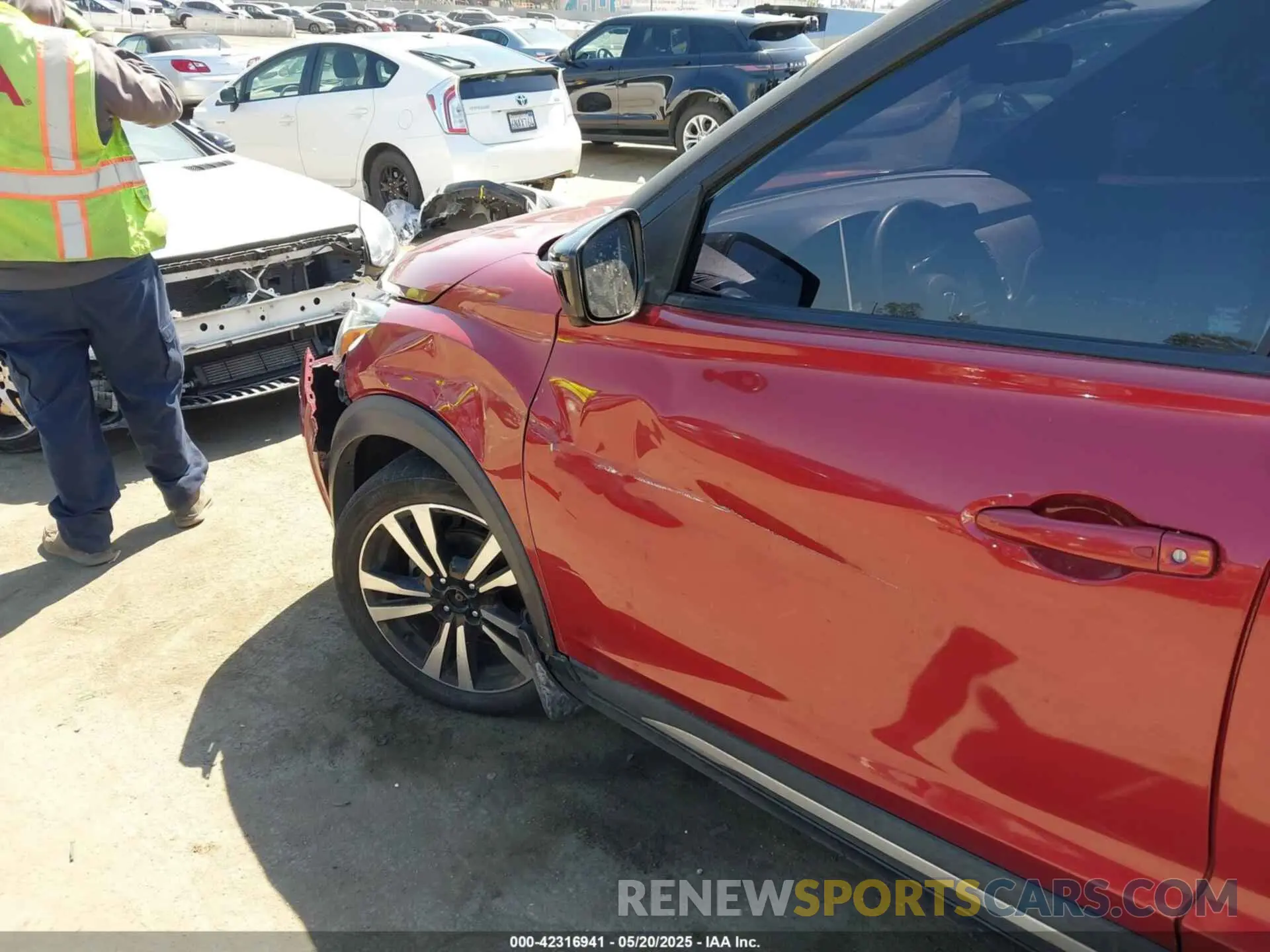6 fotografías del automóvil dañado 3N1CP5CU5KL499178 NISSAN KICKS 2019