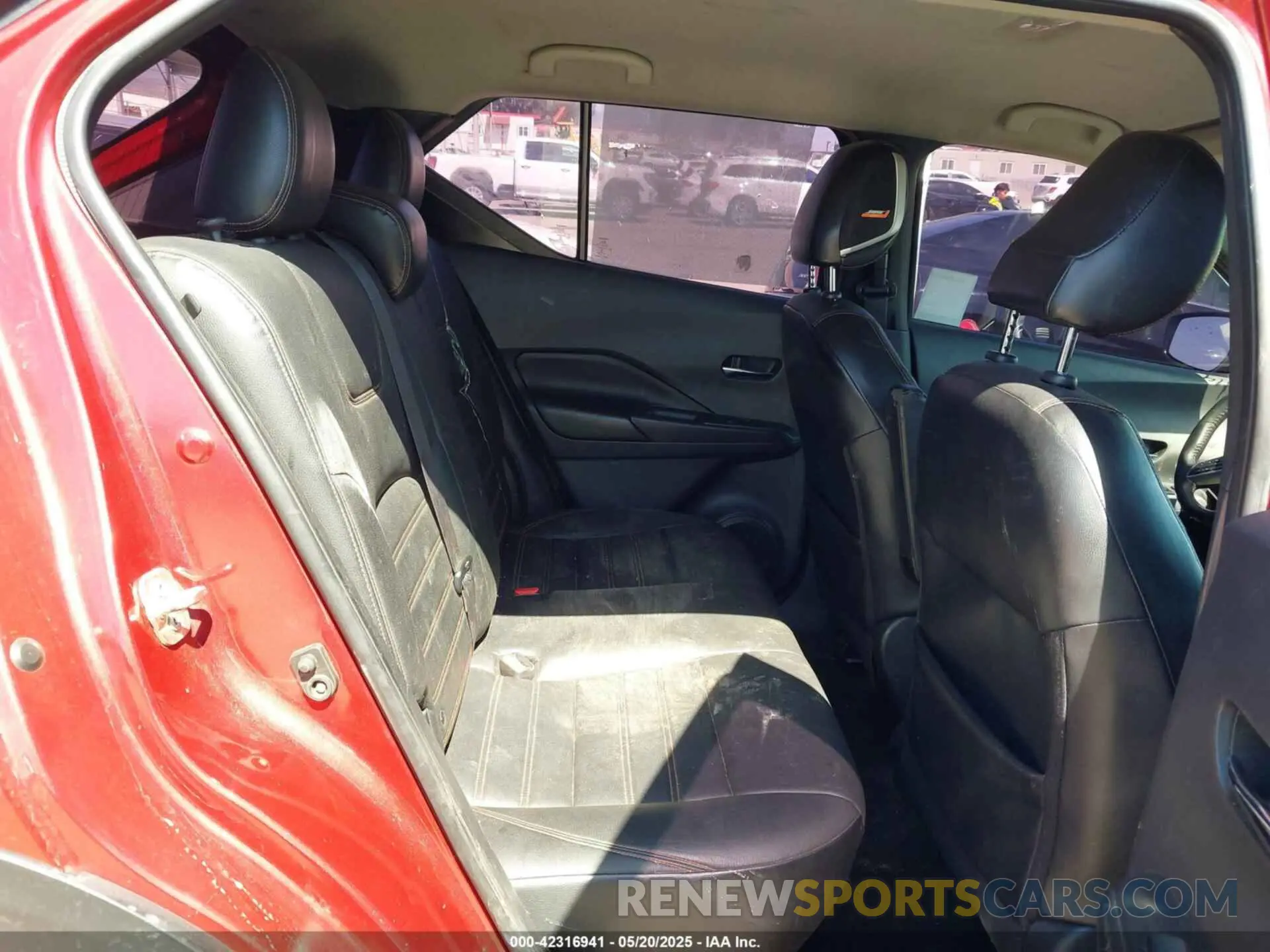 8 fotografías del automóvil dañado 3N1CP5CU5KL499178 NISSAN KICKS 2019