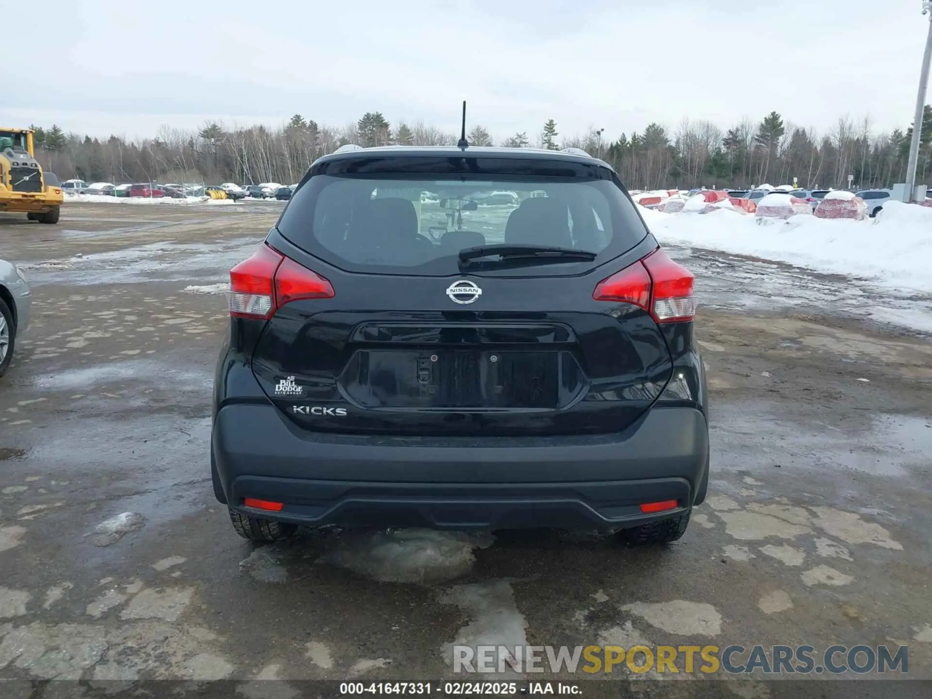 16 fotografías del automóvil dañado 3N1CP5CU5KL506517 NISSAN KICKS 2019
