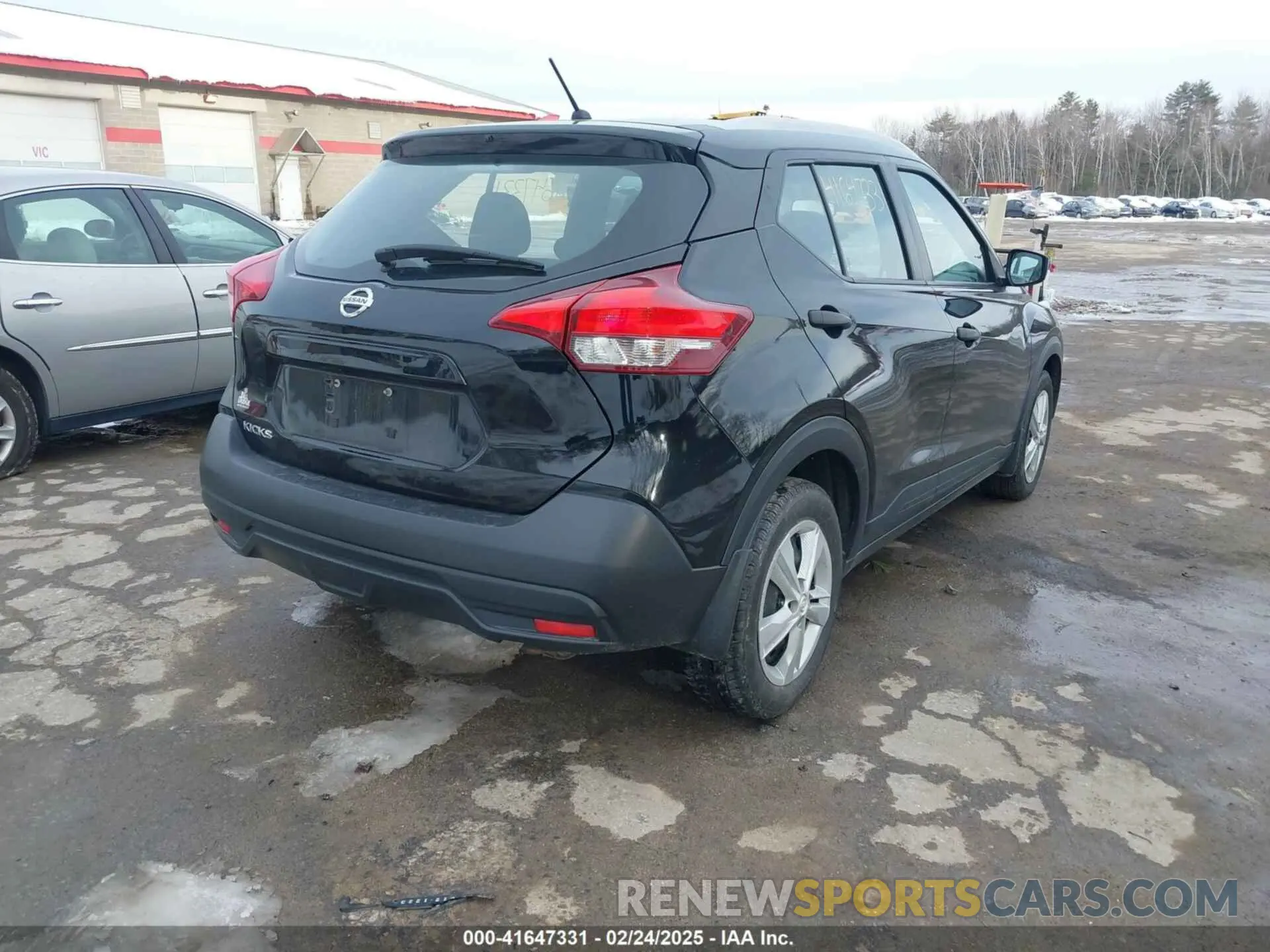 4 fotografías del automóvil dañado 3N1CP5CU5KL506517 NISSAN KICKS 2019