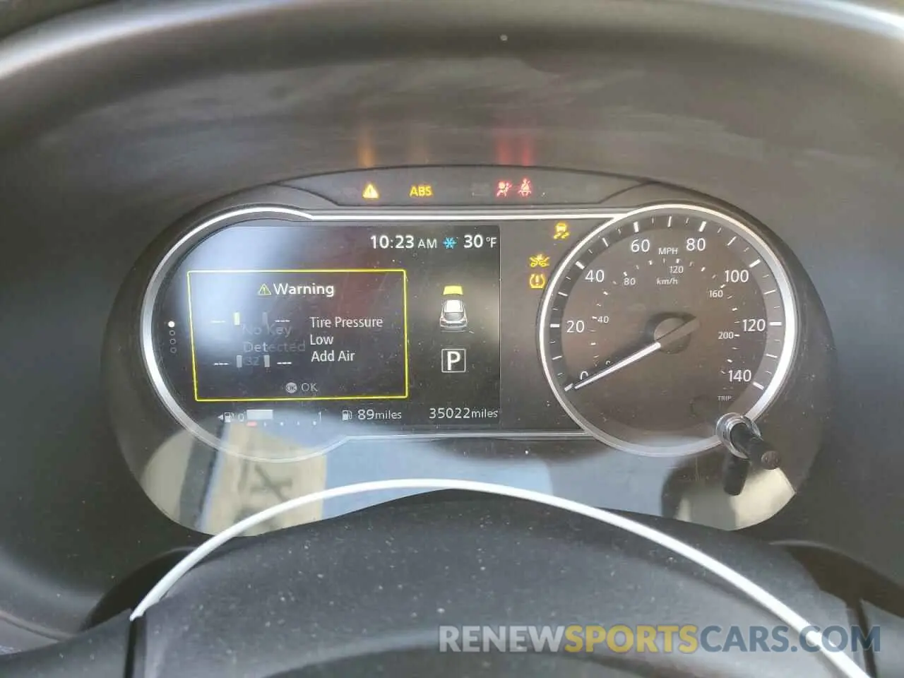 9 fotografías del automóvil dañado 3N1CP5CU5KL508557 NISSAN KICKS 2019