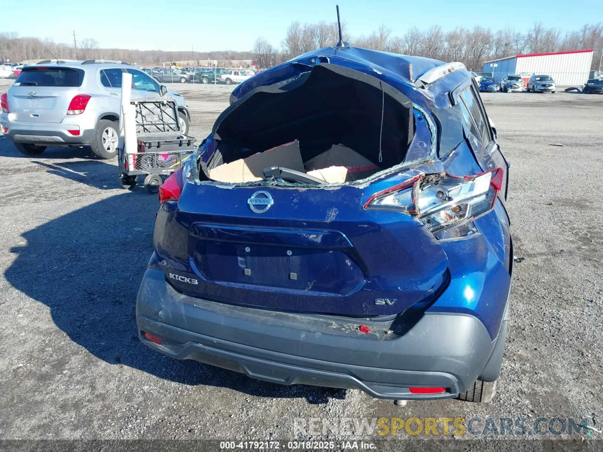 16 fotografías del automóvil dañado 3N1CP5CU5KL518375 NISSAN KICKS 2019