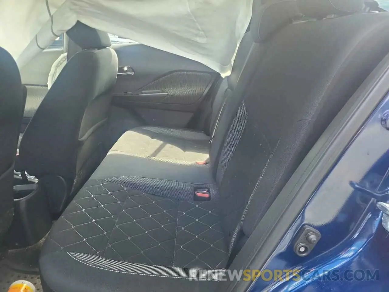11 fotografías del automóvil dañado 3N1CP5CU5KL523155 NISSAN KICKS 2019
