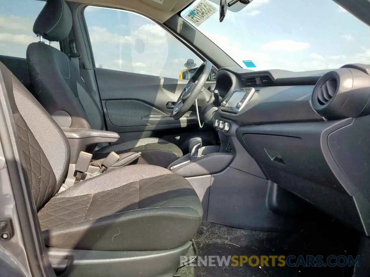 7 fotografías del automóvil dañado 3N1CP5CU5KL565860 NISSAN KICKS 2019