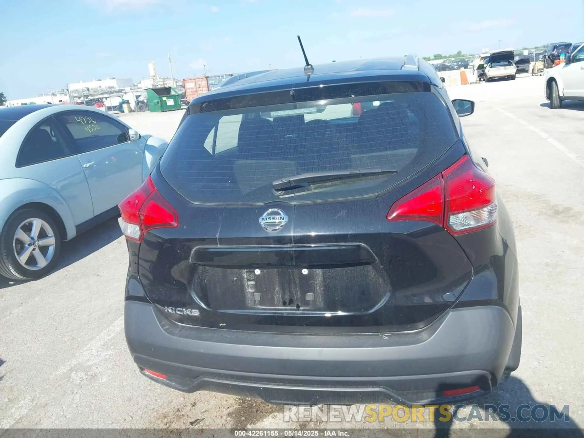 16 fotografías del automóvil dañado 3N1CP5CU6KL499111 NISSAN KICKS 2019
