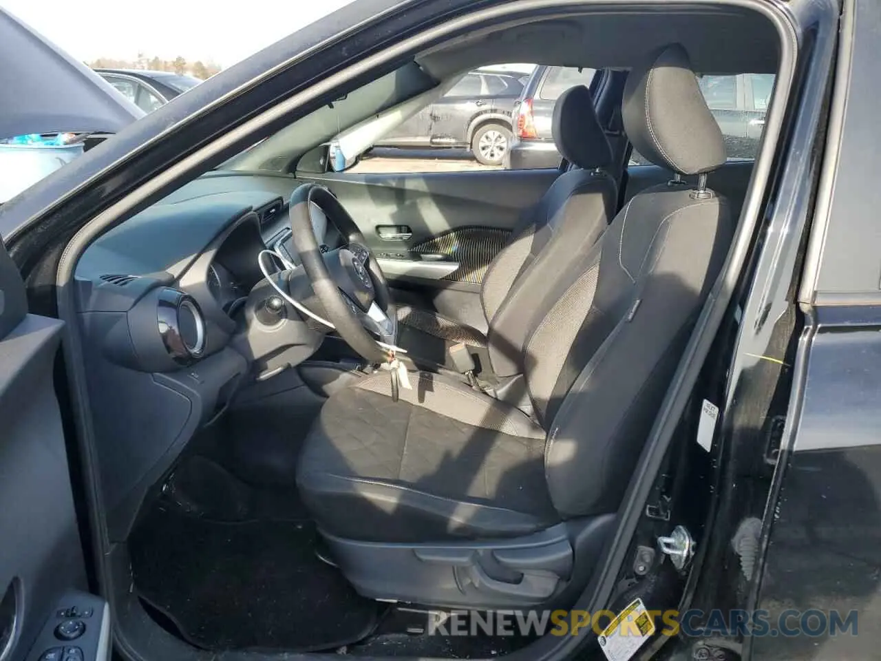 7 fotografías del automóvil dañado 3N1CP5CU6KL524346 NISSAN KICKS 2019