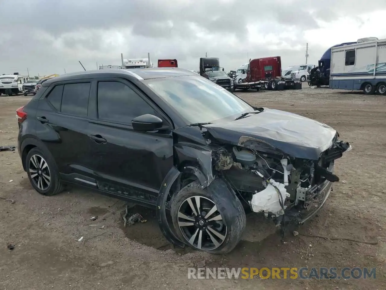4 fotografías del automóvil dañado 3N1CP5CU6KL529272 NISSAN KICKS 2019